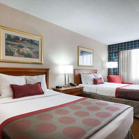 Rodeway Inn Indianapolis I-70 Bagian luar foto