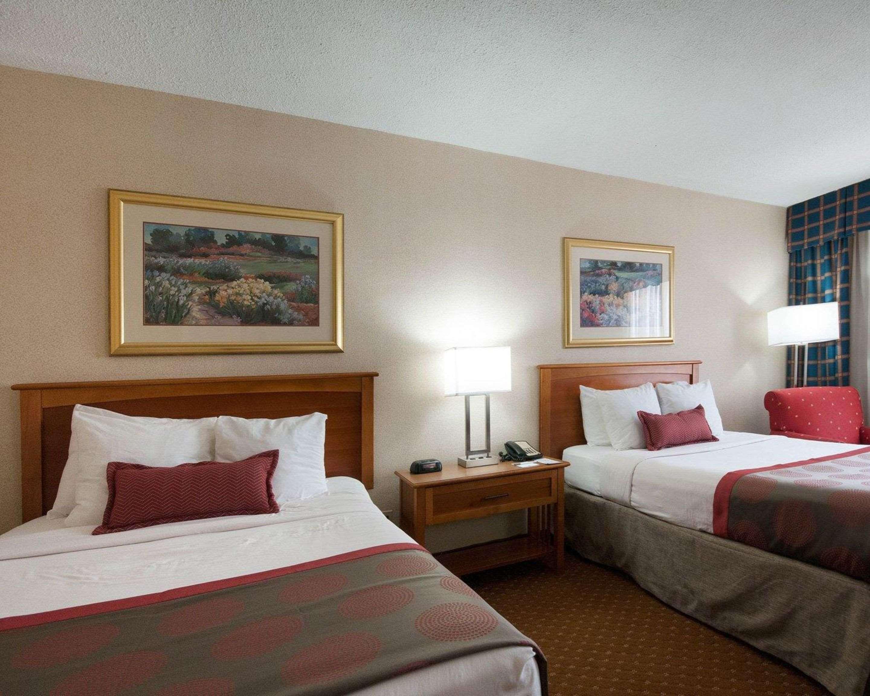 Rodeway Inn Indianapolis I-70 Bagian luar foto